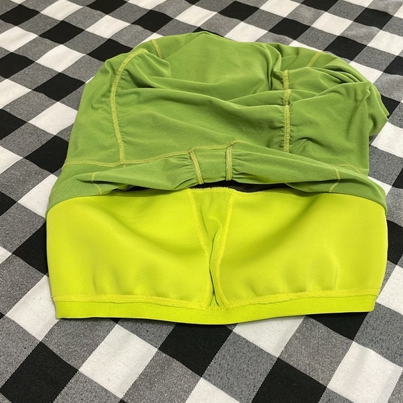 Athleta Built In Bra Scrunch Ruched Activewear Athletic Tank Top Size LT Green - Picture 7 of 12